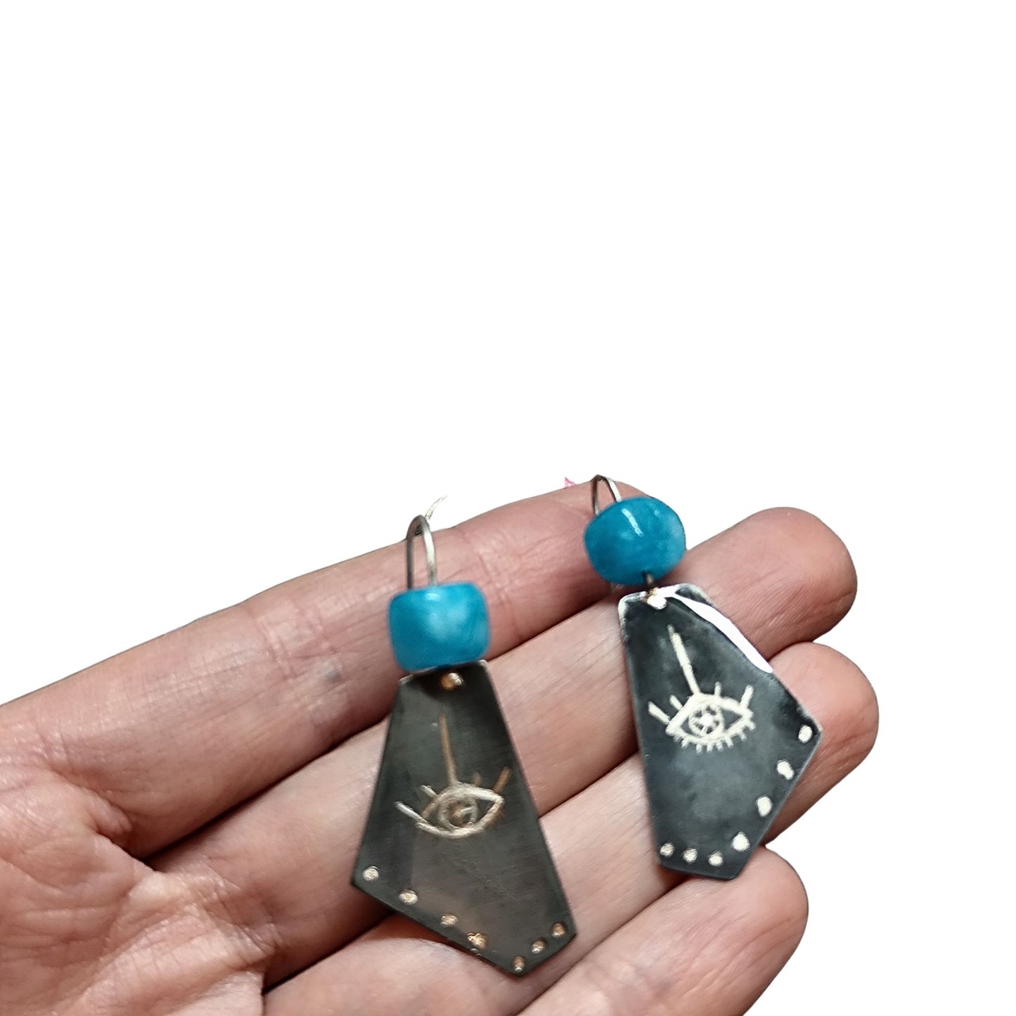 ΜΑΤΙ ΤΗΣ ΝΥΧΤΑΣ