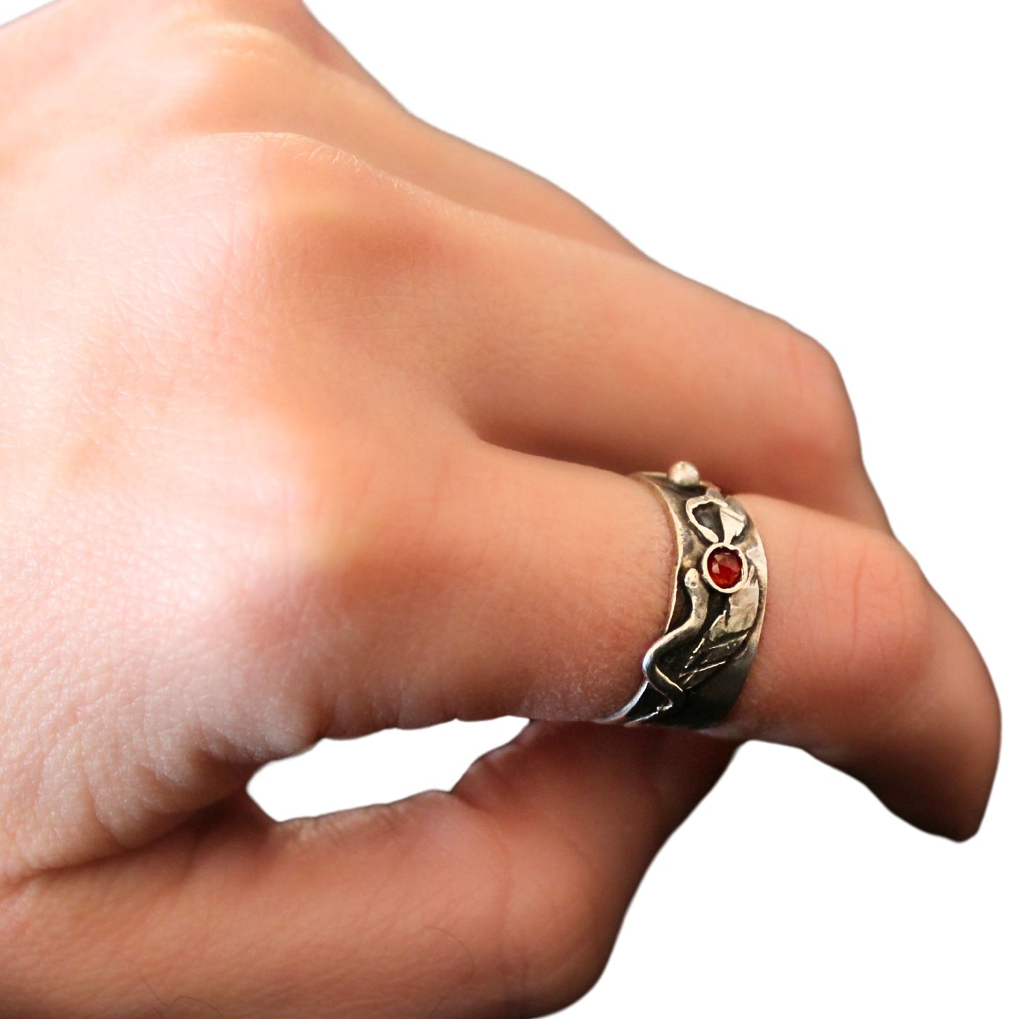 Ανοιχτό δαχτυλίδι με Γρανάτη