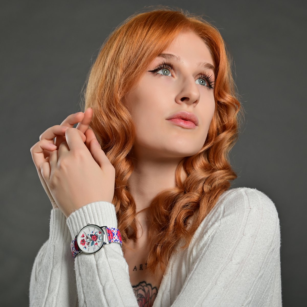 Raptor women's wristwatch "Frida Kahlo Edition" FLOWER
