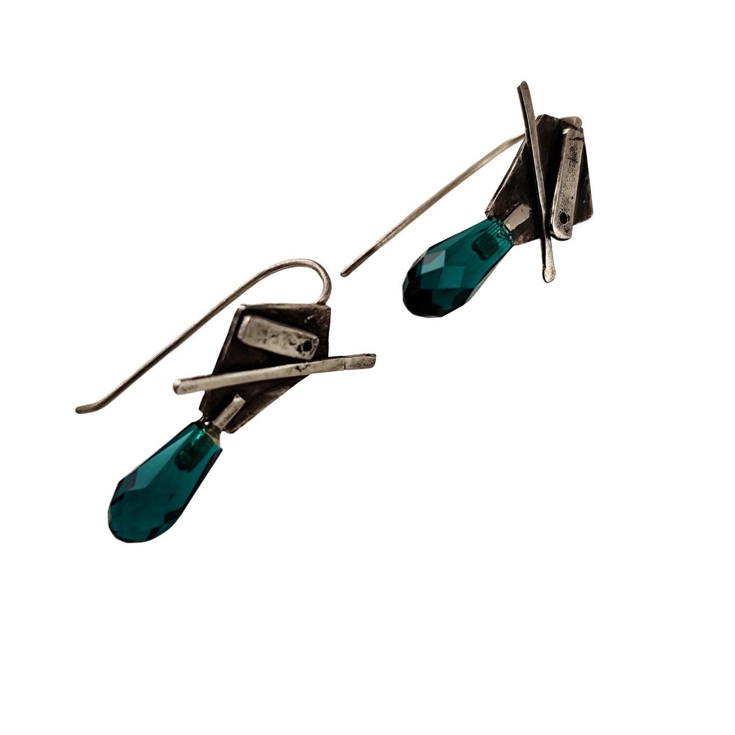 Κρεμαστά Σκουλαρίκια με πράσινο κρύσταλλο