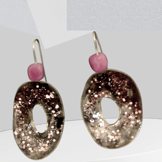 Κρεμαστά Σκουλαρίκια Pink Confetti με Ροζ Χάντρα