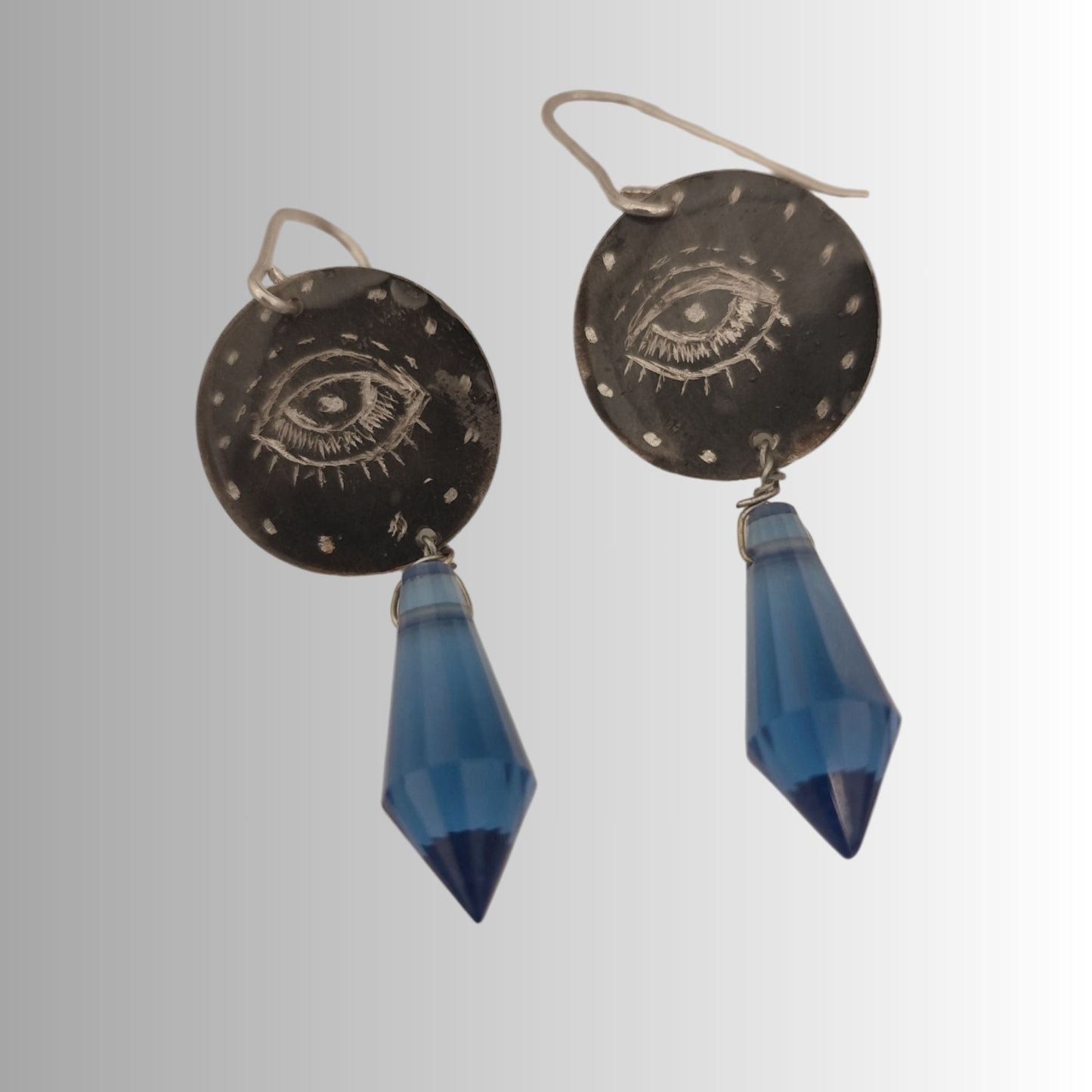 Eye Earrings 